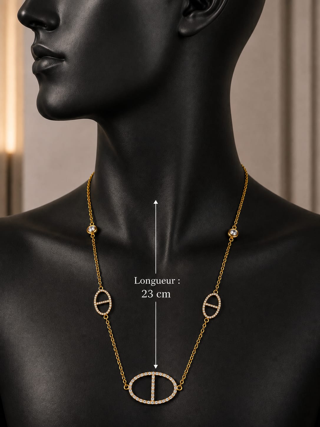 Collier chaîne dorée médaillons strass - longueur 23 cm