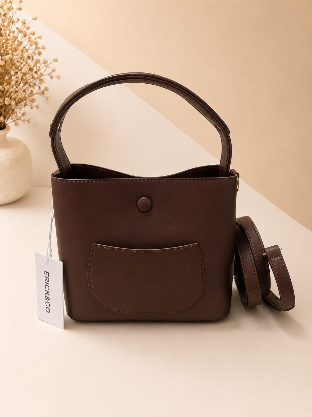 Sac bucket marron chocolat – vue de côté