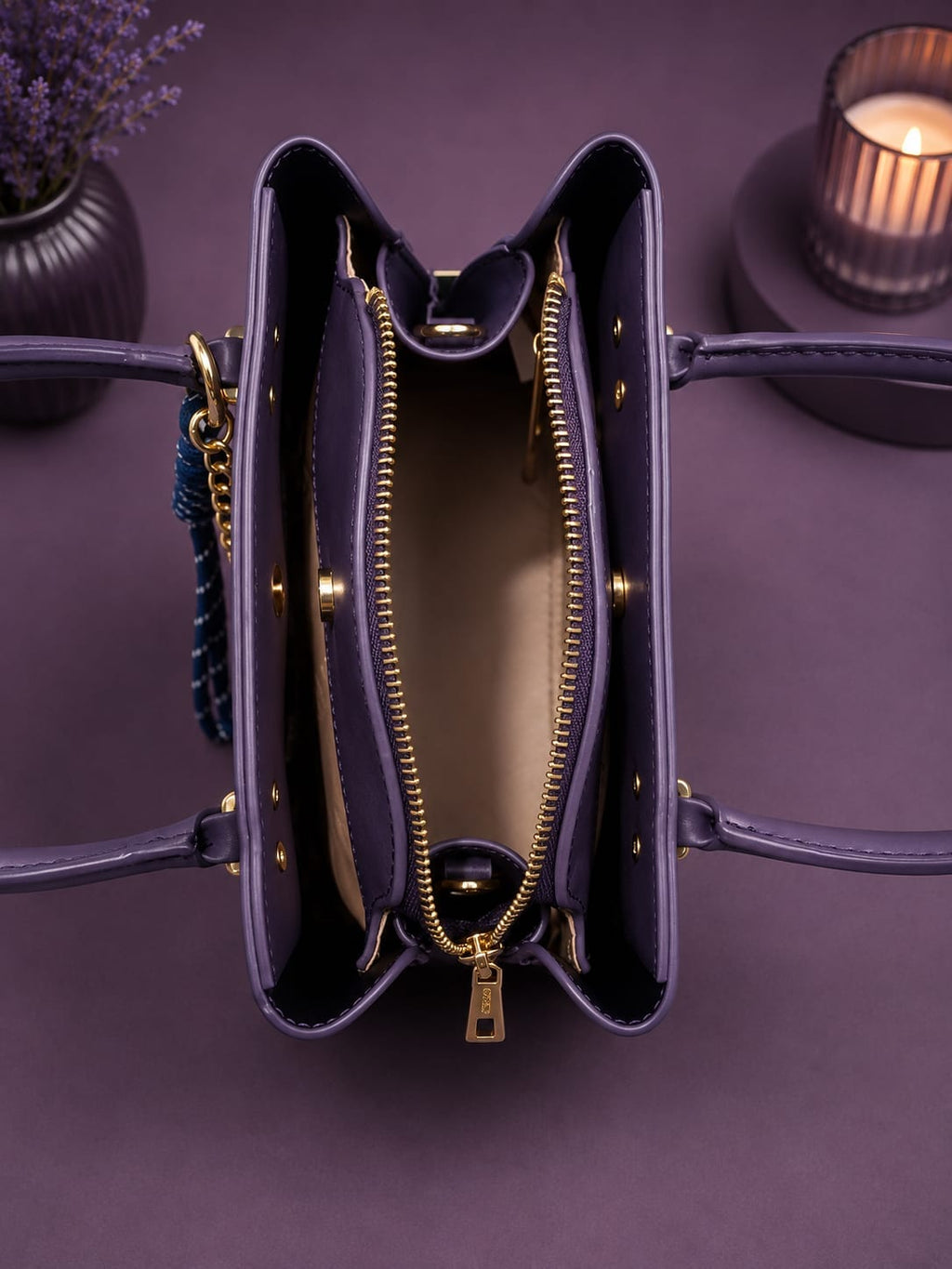 Sac Angelo violet - vue intérieure avec bandoulière